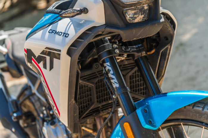 Kaki-kaki CFMoto 450 MT