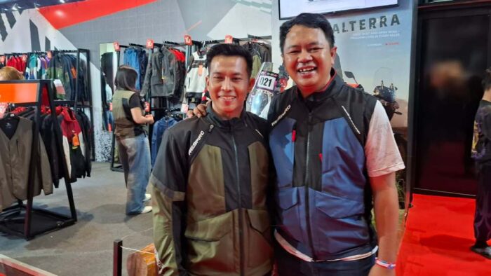 Jaket Touring Fungsional