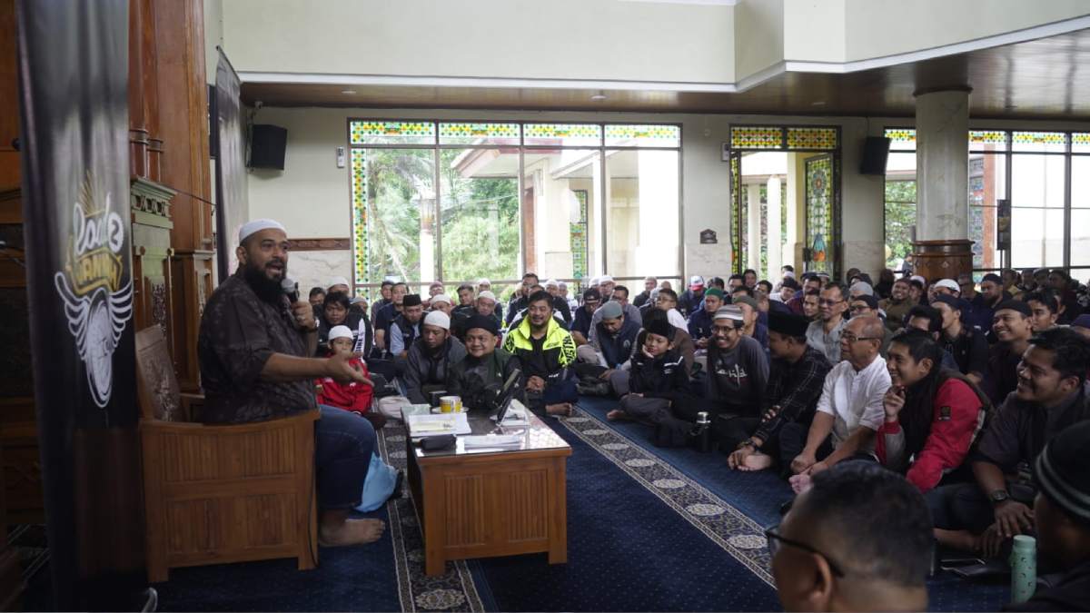 Masjid Attawaun Puncak